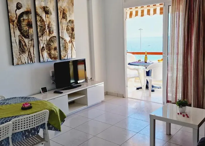 Semesterbostad Vistas Apartment, Ocean View, 2 Bedrooms & Free Wifi Arona (Tenerife)