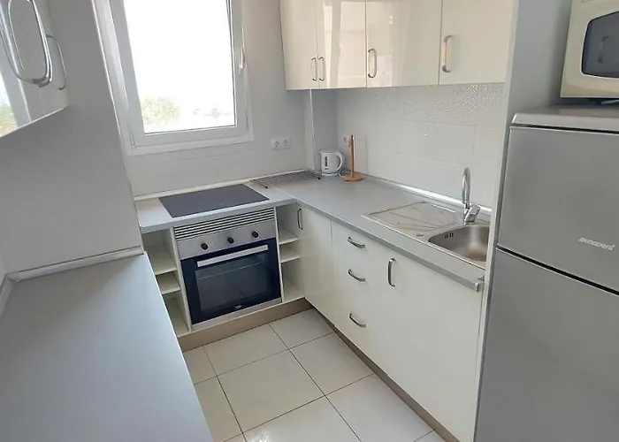Vistas Apartment, Ocean View, 2 Bedrooms & Free Wifi