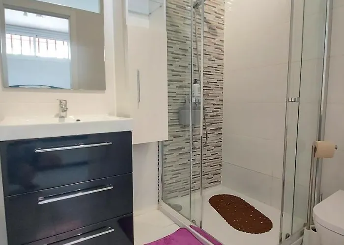 Feriehus Vistas Apartment, Ocean View, 2 Bedrooms & Free Wifi