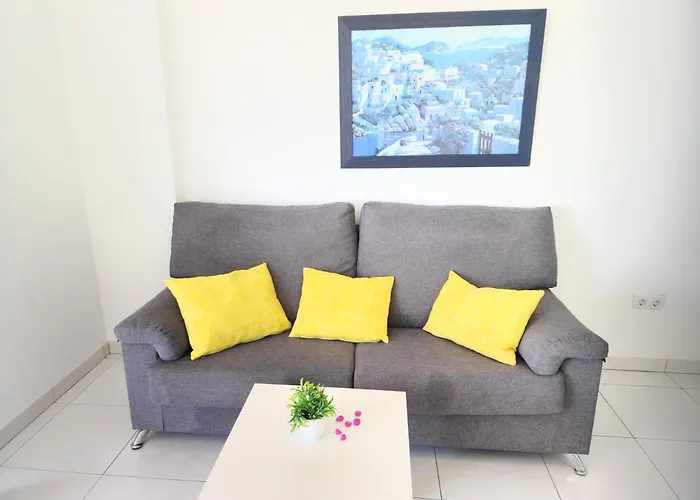 Vistas Apartment, Ocean View, 2 Bedrooms & Free Wifi Feriehus Arona (Tenerife)
