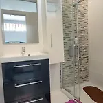 Vistas Apartment, Ocean View, 2 Bedrooms & Free Wifi