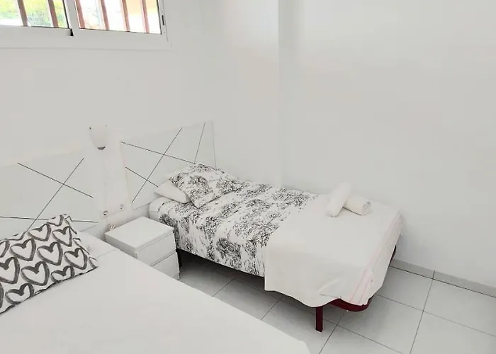 Hébergement de vacances Vistas Apartment, Ocean View, 2 Bedrooms & Free Wifi