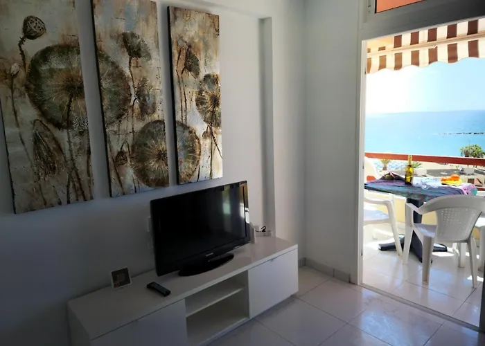 Vistas Apartment, Ocean View, 2 Bedrooms & Free Wifi