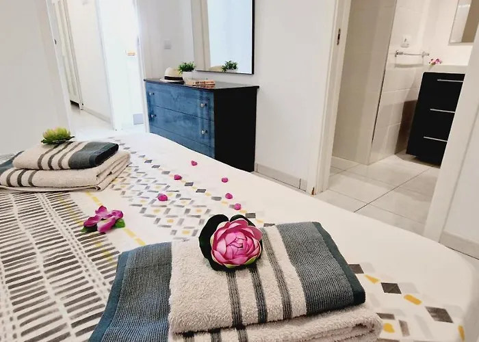 Hébergement de vacances Vistas Apartment, Ocean View, 2 Bedrooms & Free Wifi *