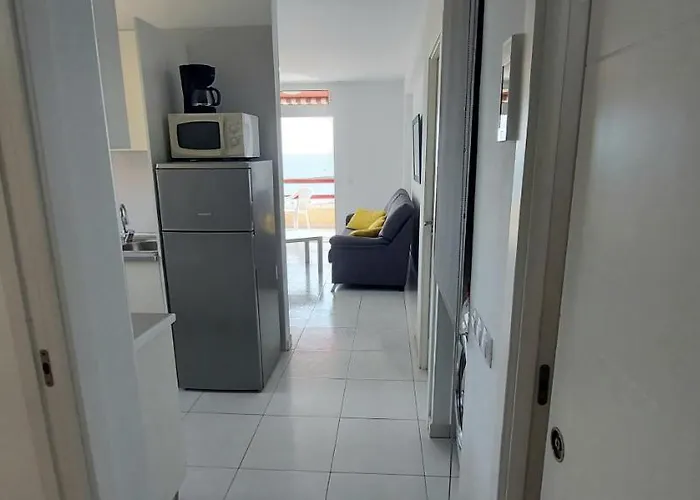 Vistas Apartment, Ocean View, 2 Bedrooms & Free Wifi
