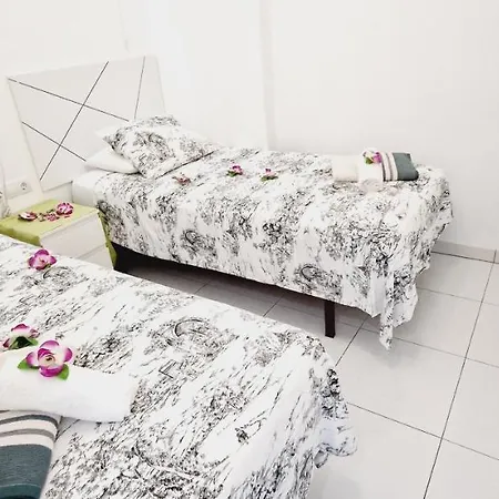 Vistas Apartment, Ocean View, 2 Bedrooms & Free Wifi Дом отдыха *